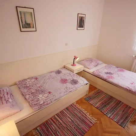 Apartment Barisic 2 By Interhome Vir