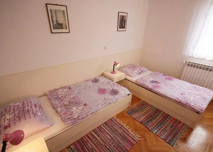 Apartment Barisic 2 By Interhome Vir
